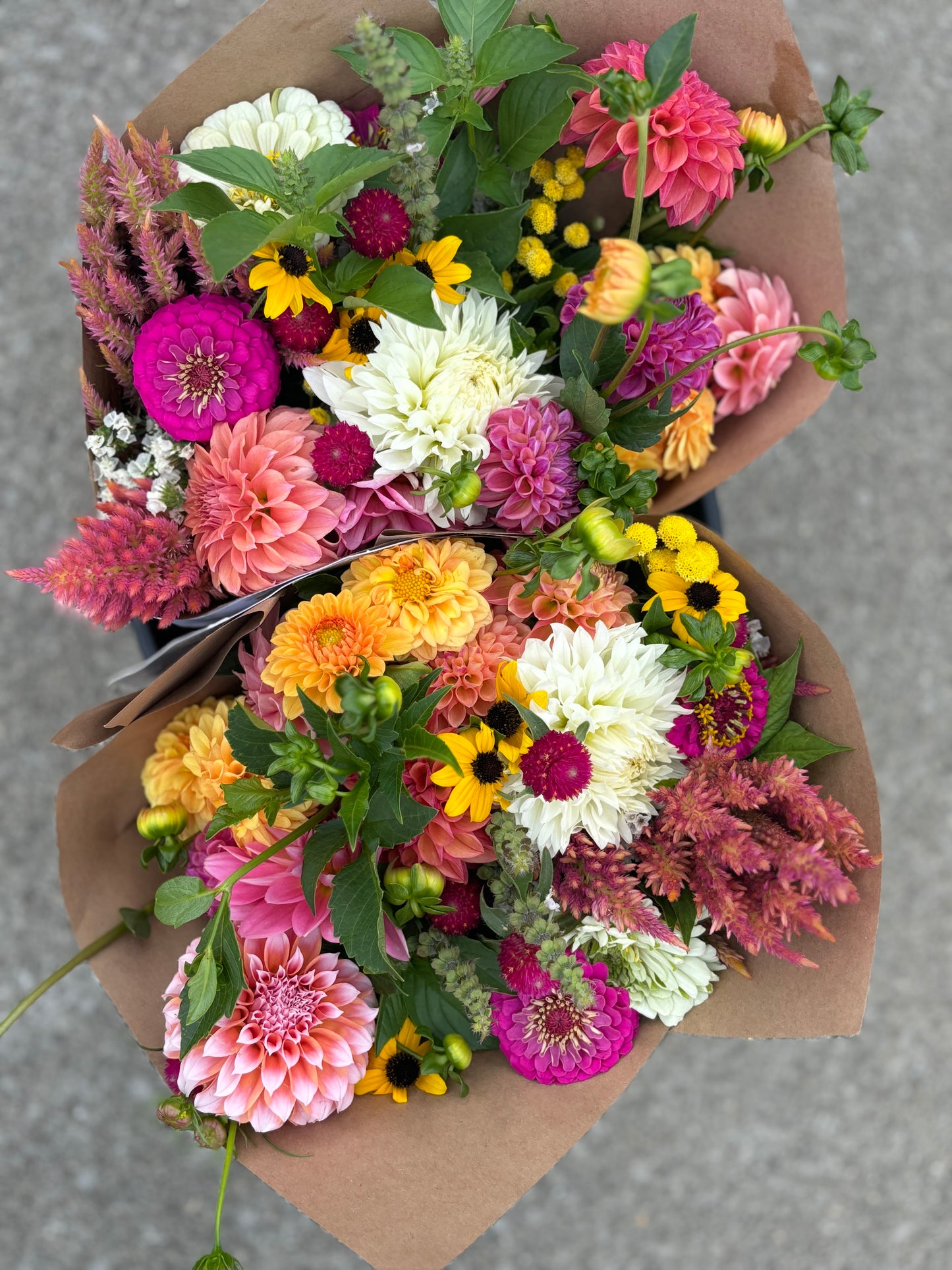 Deluxe Wrapped Seasonal Bouquet