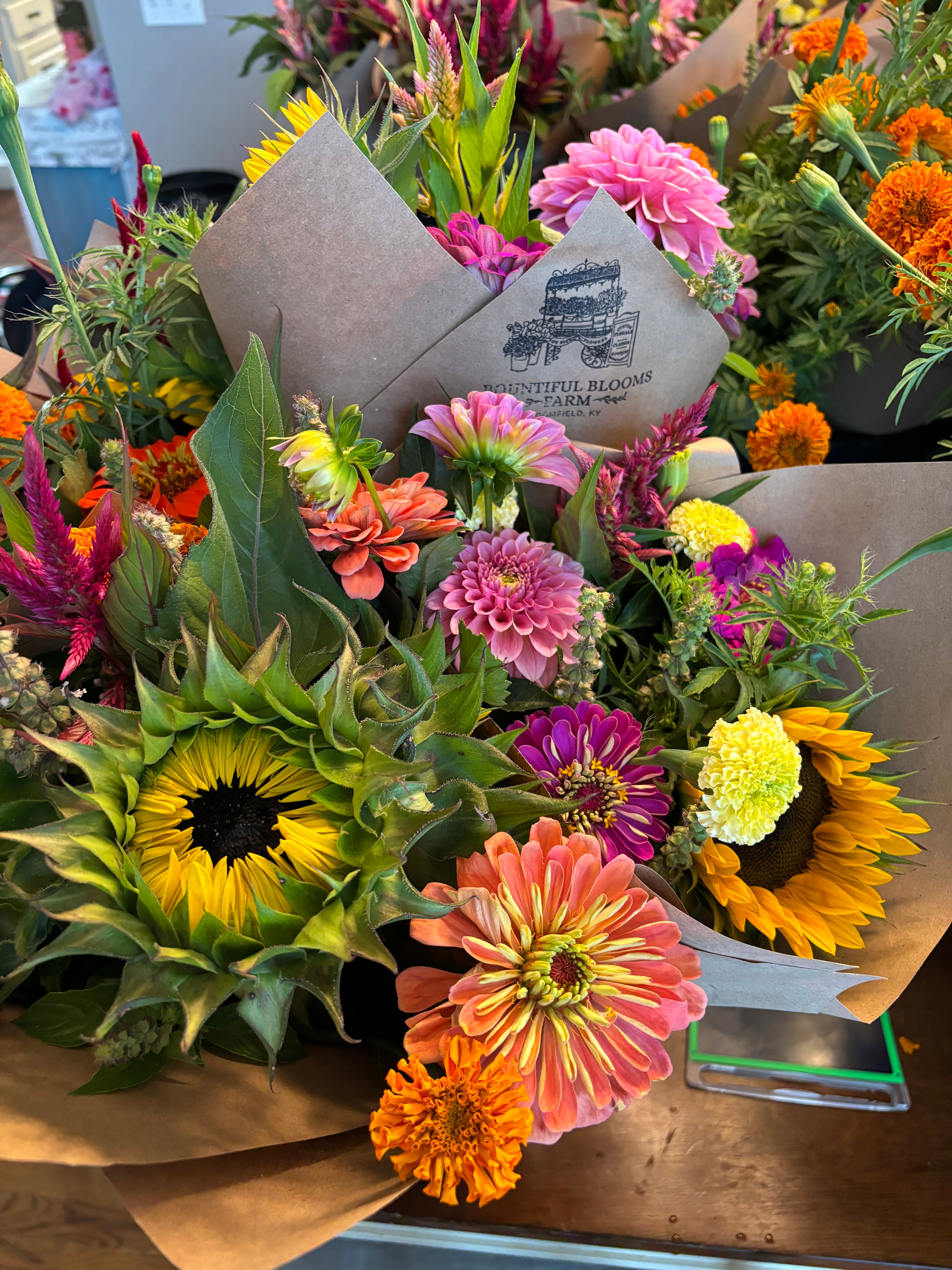 Monthly Flower Subscription Service with Delivery