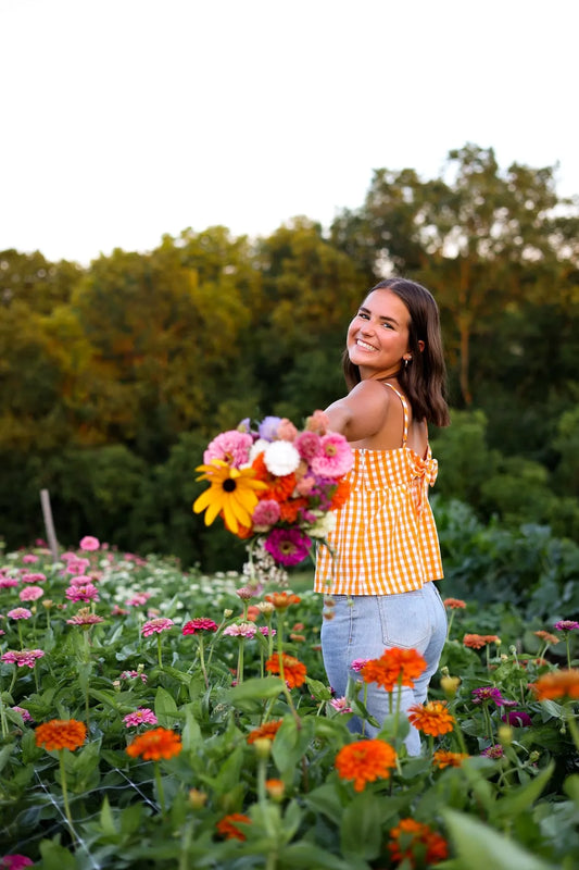 u pick flowers, u pick flower experiences, pick your own flowers, flower fields 
